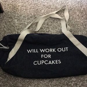 Will workout for cupcakes duffel bag